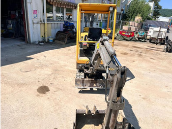 حفارة مصغرة Volvo EC15 B XT MINIPELLE 1,5T: صور 5