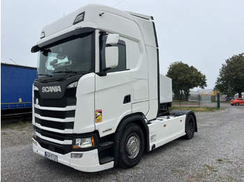 شاحنة SCANIA S 450