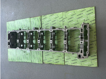 قطع الغيار MERCEDES-BENZ