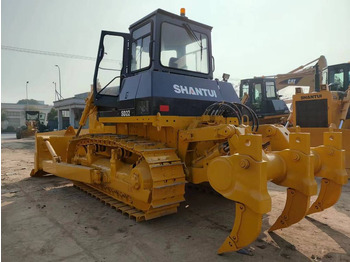 بلدوزر SHANTUI