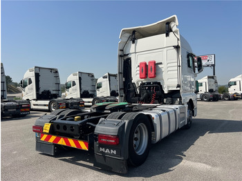 MAN TGX 18.460 إيجار MAN TGX 18.460: صور 4 MAN TGX 18.460 إيجار MAN TGX 18.460: صور 4