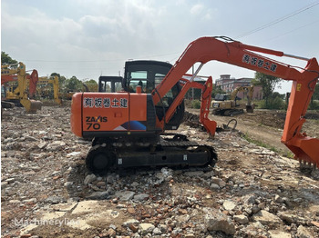 حفارة مصغرة Hitachi ZX70: صور 4 حفارة مصغرة Hitachi ZX70: صور 4