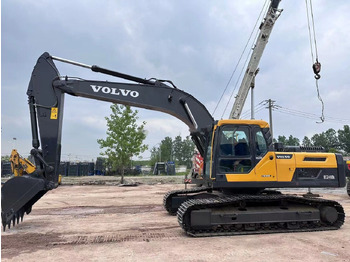 حفارات زحافة Volvo EC240: صور 4 حفارات زحافة Volvo EC240: صور 4