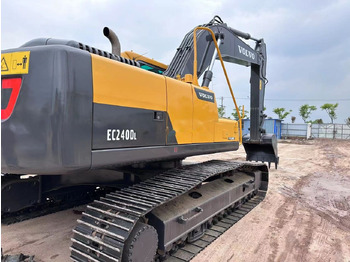حفارات زحافة Volvo EC240: صور 5 حفارات زحافة Volvo EC240: صور 5