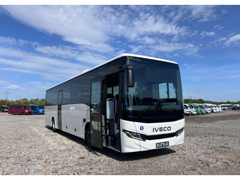 باص النقل بين المدن IVECO Crossway