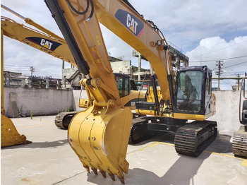 حفارات زحافة CATERPILLAR 320D
