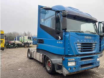 شاحنة جرار IVECO Stralis