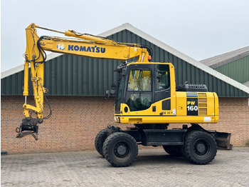 حفارة على عجلات KOMATSU PW160