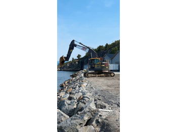 حفارات زحافة VOLVO ECR235EL