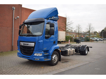 الشاسيه شاحنة DAF LF 280