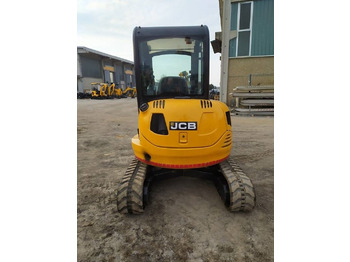 حفارة مصغرة JCB 8030 ZTS: صور 3