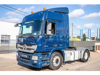 شاحنة جرار MERCEDES-BENZ Actros 1846