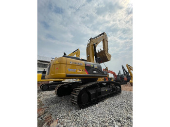 حفارات زحافة CATERPILLAR