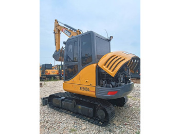 حفارة مصغرة XCMG XE60DA