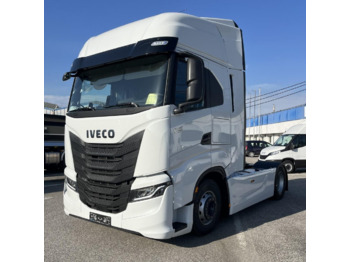 Iveco S-WAY, 530, AS440S53TP إيجار Iveco S-WAY, 530, AS440S53TP: صور 1