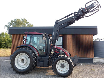 جرار VALTRA