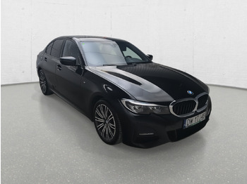 سيدان BMW