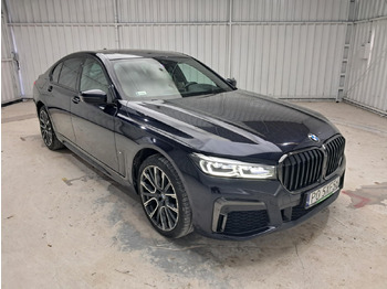 سيدان BMW