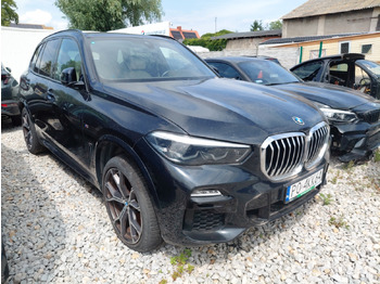 سيارة دفع رباعي BMW