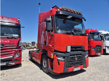شاحنة جرار RENAULT T 520
