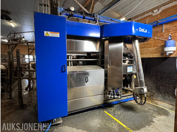 الآلات والماكينات الزراعية 2013 DeLaval VMS melkerobot med 1 kraftfôrstasjon FSC40 - Høyre utgave - Steam - Innredning og grinder foran - Vakuumpumpe - Fortsatt i daglig drift: صور 3