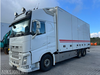 بصندوق مغلق شاحنة VOLVO FH 540