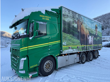 بصندوق مغلق شاحنة VOLVO FH 540