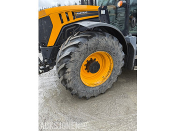 الآلات والماكينات الزراعية