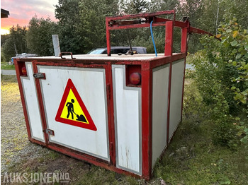 الآلات والماكينات الزراعية Kent Skiltvasker til traktor: صور 4