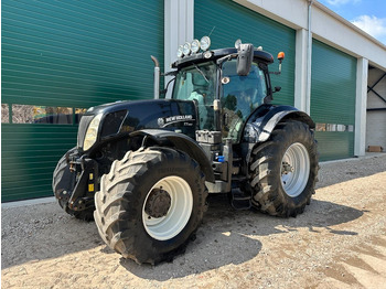 جرار NEW HOLLAND T7