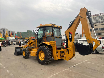 حفار متعدد الاستخدام CATERPILLAR 420F
