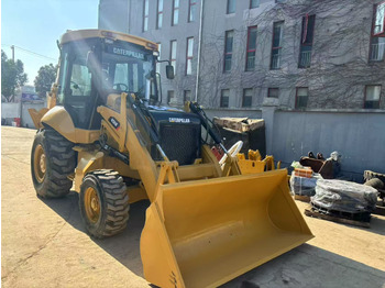 حفار متعدد الاستخدام CATERPILLAR 420F