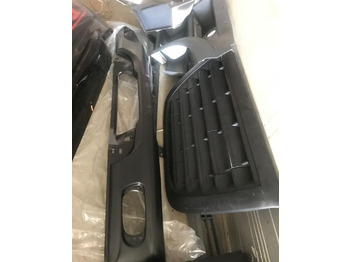 كأس مترعة DAF XF 105