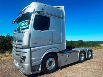 شاحنة جرار Mercedes-Benz Actros 2653 Special Interior. 6x2 3250mm weelbase. Air / Air suspension. hydr. syatem. Invertor. Micro wave.: صور 3