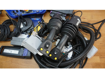 مقطورة الغابات Set SPV with Scanreco RC400 8 Functions Hiab, Palfinger, Fassi: صور 4