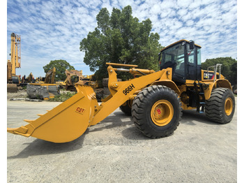 اللودر بعجل CATERPILLAR 966H