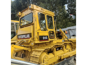 بلدوزر CATERPILLAR D6G