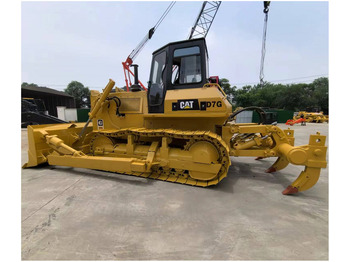 بلدوزر CATERPILLAR D6H