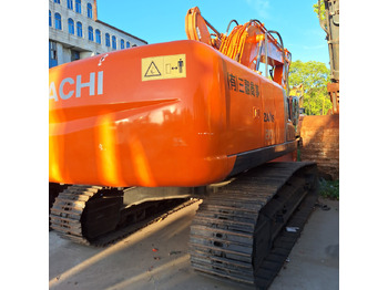 حفارة HITACHI ZX210