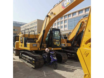 حفارات زحافة CATERPILLAR 320GC