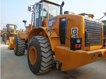 اللودر بعجل CATERPILLAR 966H
