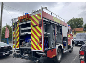 المطافئ MAN MAN 15,250 Straż pożarna gaśnicza 9-oso 4X4 Wóz strażacki 2003 MAN 15,250 Straż pożarna gaśnicza 9-osobowa 4X4 Wóz strażacki 2003: صور 3