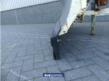 كاسحة ثلوج - سيارة بلدية Snow blade: صور 2