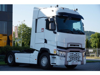 شاحنة جرار RENAULT T 520