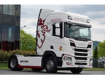 شاحنة جرار SCANIA R 450