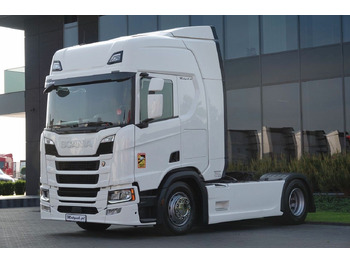 شاحنة جرار SCANIA R 450