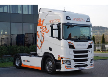 شاحنة جرار SCANIA R 450