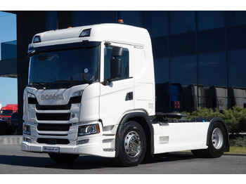 شاحنة جرار SCANIA R 450
