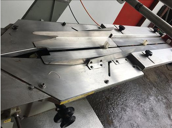 آلة التعبئة والتغليف Otem H100 flow wrapper: صور 3 آلة التعبئة والتغليف Otem H100 flow wrapper: صور 3