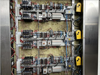 آلة الغذاء Tom Chandley Compacta Deck Oven: صور 5 آلة الغذاء Tom Chandley Compacta Deck Oven: صور 5